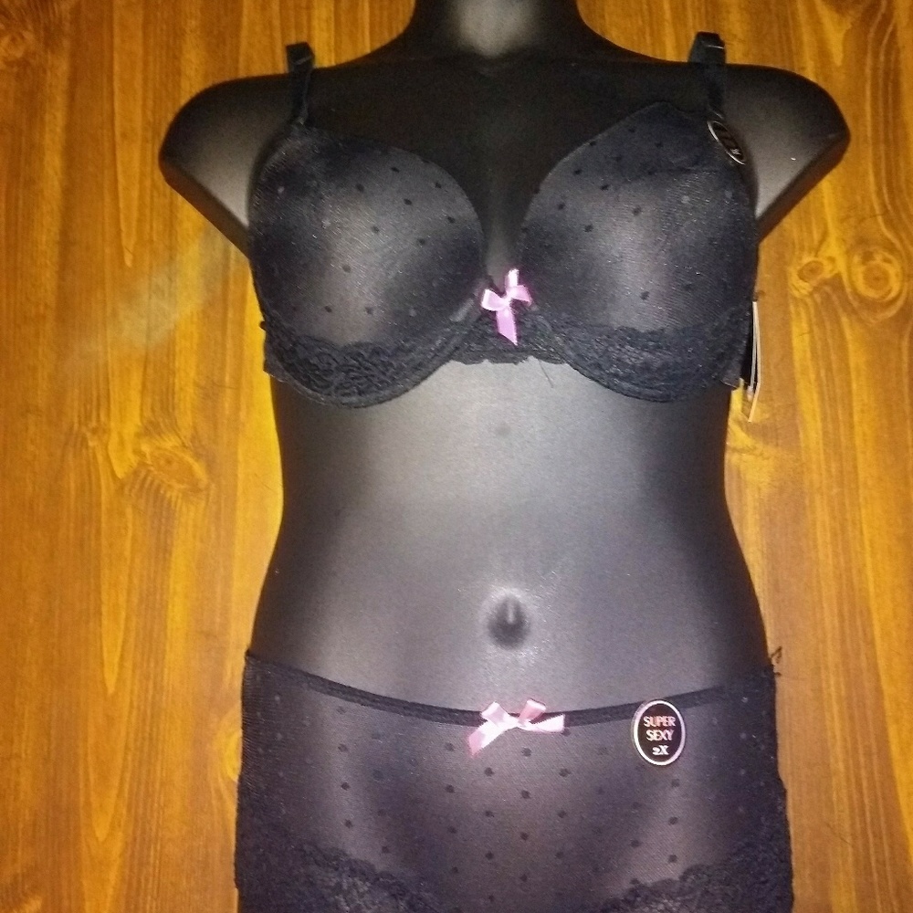 Bra panty set